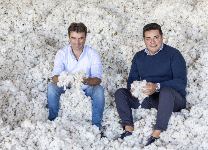 Campo cotone biologico filiera trasparente